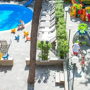 Meridiana Family & Nature Hotel Marina Romea